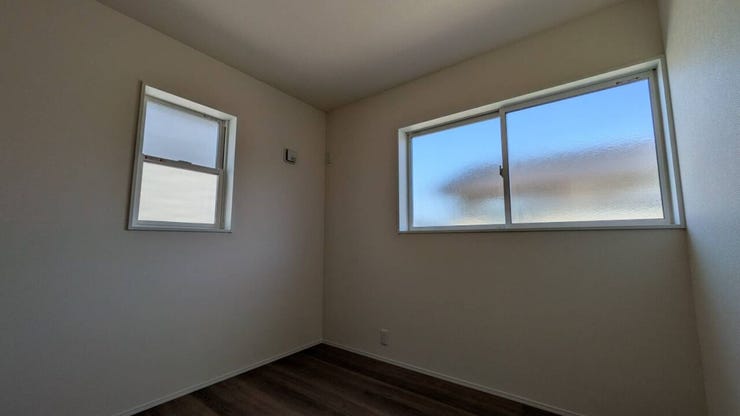 ◆2面採光で明るい洋室です!