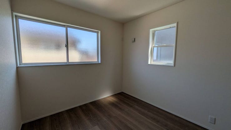 ◆2面採光で明るい洋室です!