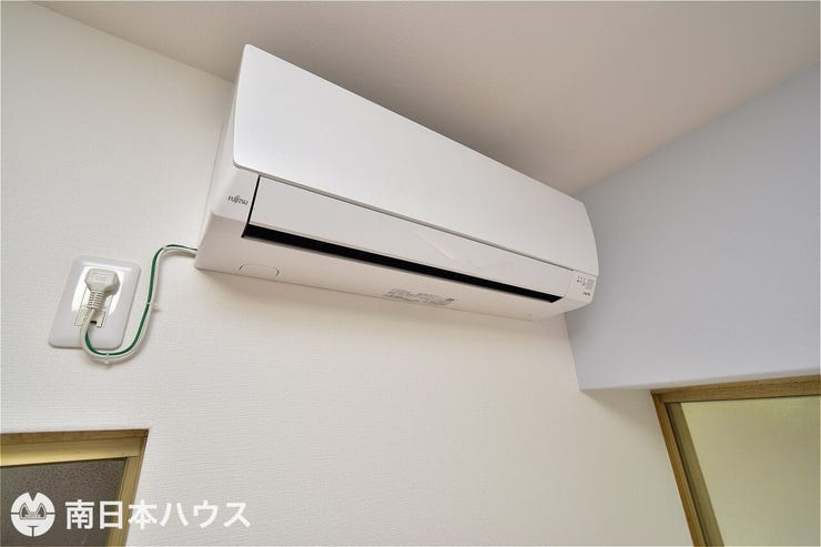 宇宿６丁目 中古戸建 【エアコン】1階洋室に設置済み！