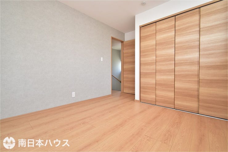宇宿６丁目 中古戸建 【2階洋室】