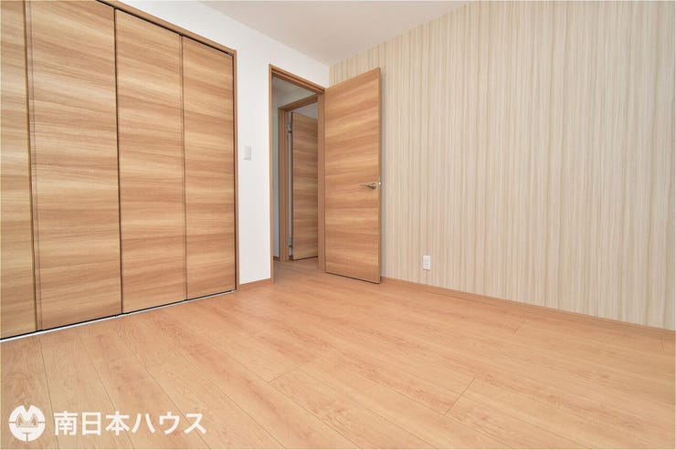 宇宿６丁目 中古戸建 【2階洋室】