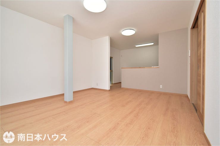 宇宿６丁目 中古戸建 【リビング】