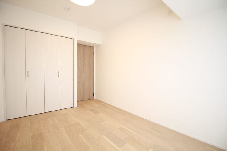 飽きがこないシンプルな内装はおしゃれのポイントです。