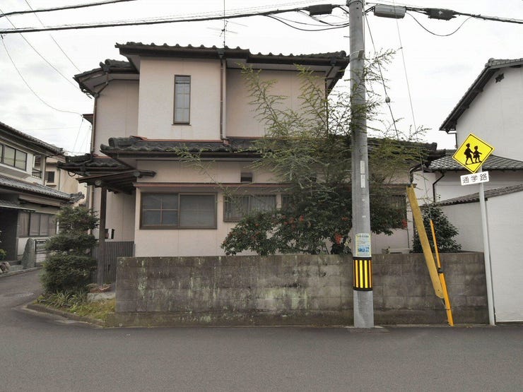 外観を北側より撮影