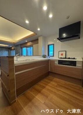 使いやすいL型キッチン♪