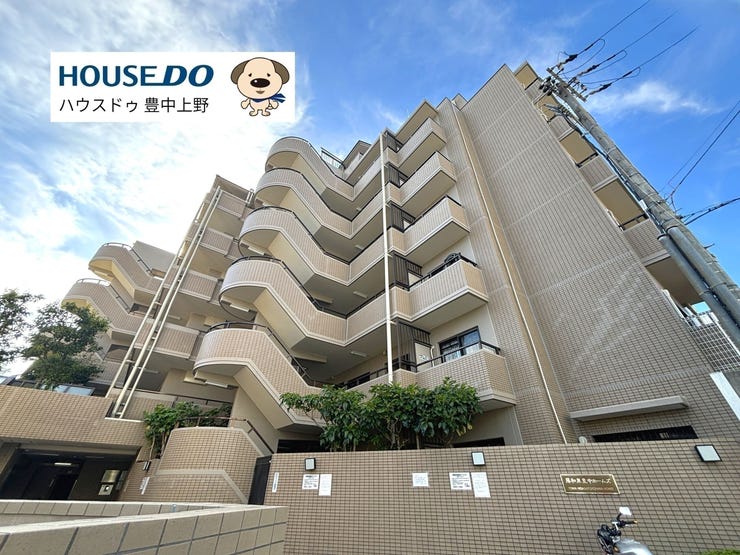 熊野田小学校まで徒歩約8分と、お子様の通学にも安心な立地です。周辺にはお買い物施設が充実しており、日常生活がとても便利に過ごせます。