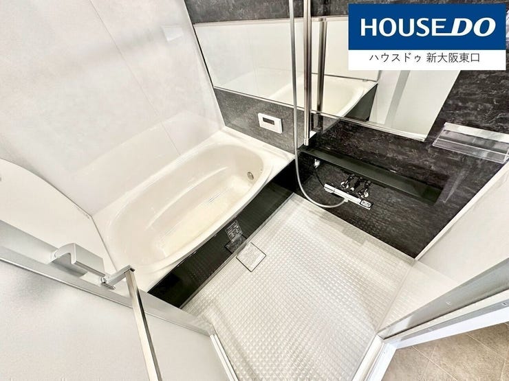 【新調】
お風呂も最新式を導入!
追い炊き、浴室乾燥機つきです。