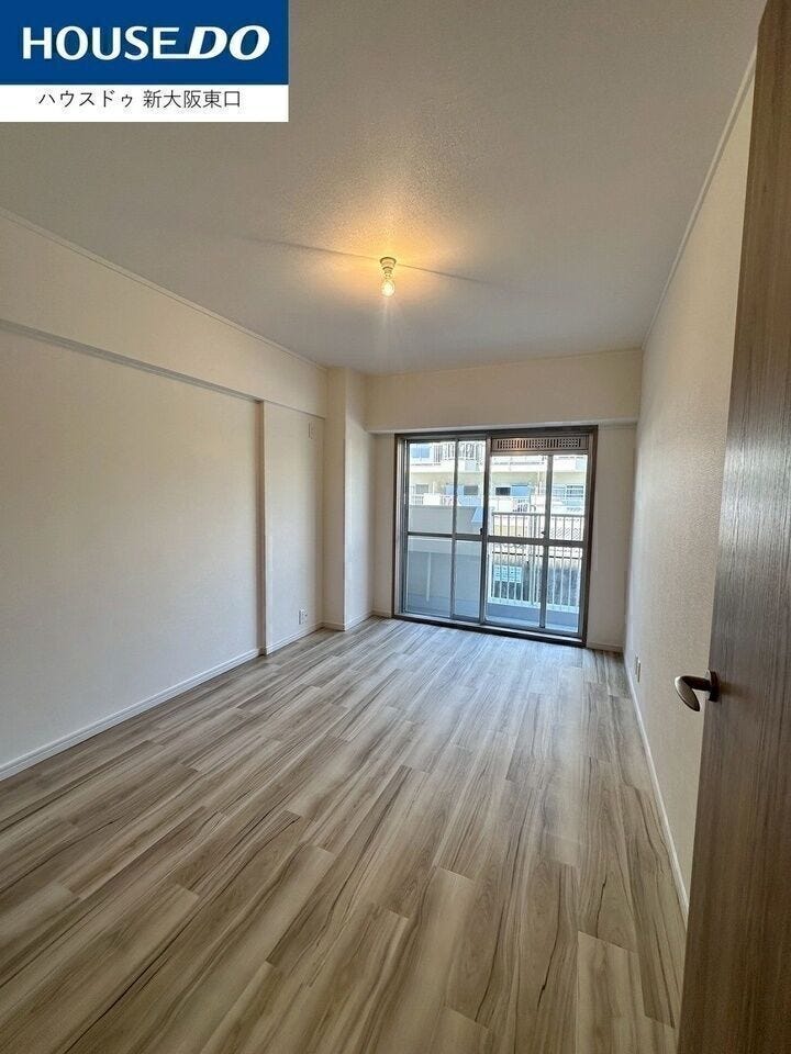 ★こちらの写真は同じマンションのお部屋をCGにて加工したイメージです。リフォーム内容については現地ご案内にてご確認下さい。こちらのお部屋はいつでもご案内可能です。