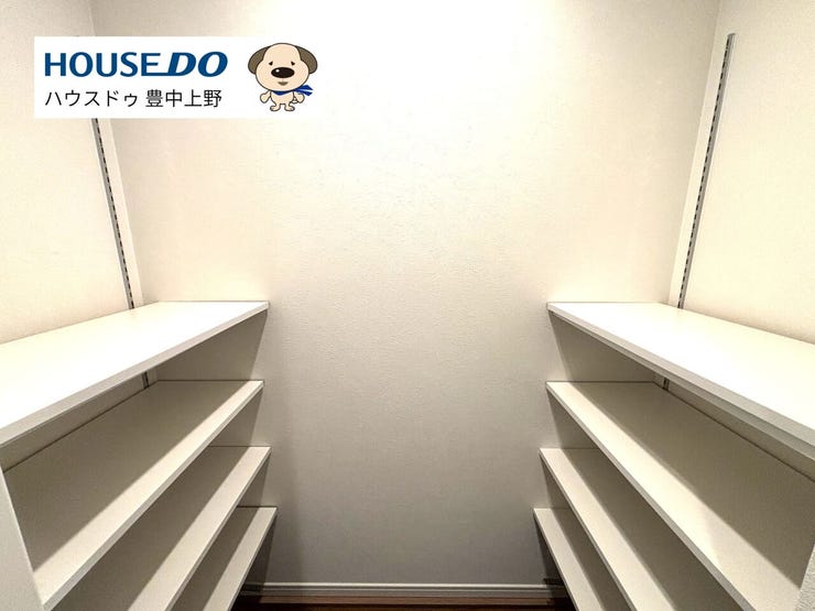 大容量のシューズインクローク!