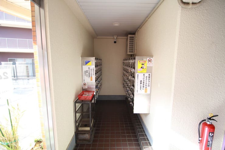 【集合ポスト】郵便物を受け取るための郵便受けも、きちんと管理されています。