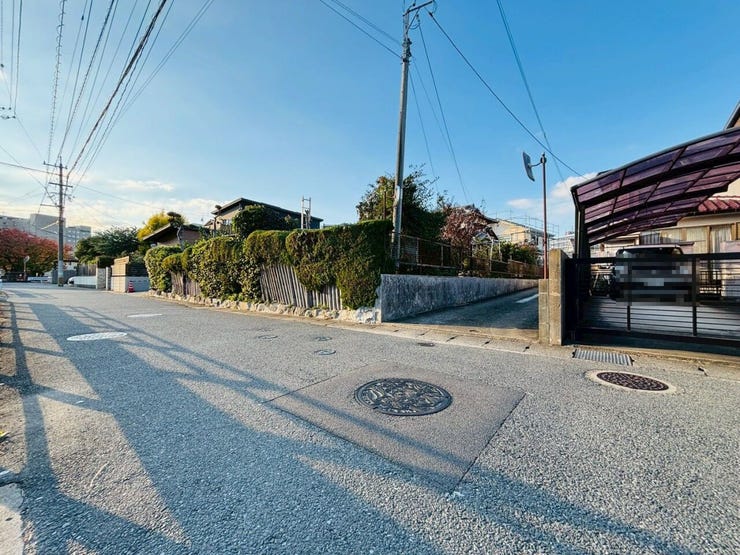 住宅ローンの金利や諸経費などお住まい購入に関するアレコレをまとめた買い方ガイドプレゼントいたします。