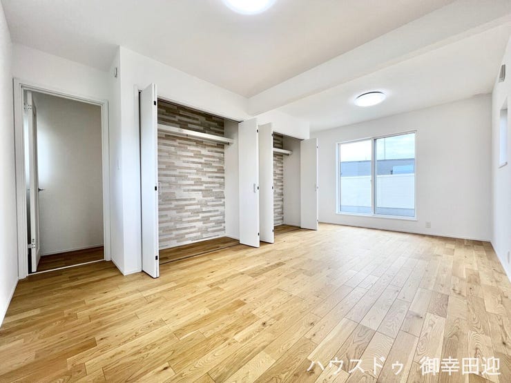 ■□■用途が広がる、自由な居室■□■寝室、書斎、趣味の部屋。家族の成長やライフスタイルに合わせ、様々な使い方ができる快適な空間です。