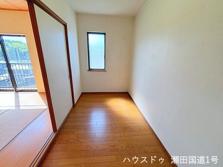 書斎、趣味の部屋、衣裳部屋、トレーニングスペースなど、ライフスタイルに合わせて柔軟に活用できます。