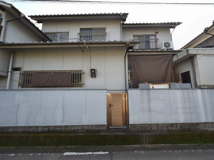 外観を北側より撮影