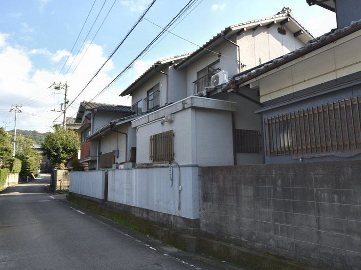 外観を北西側より撮影