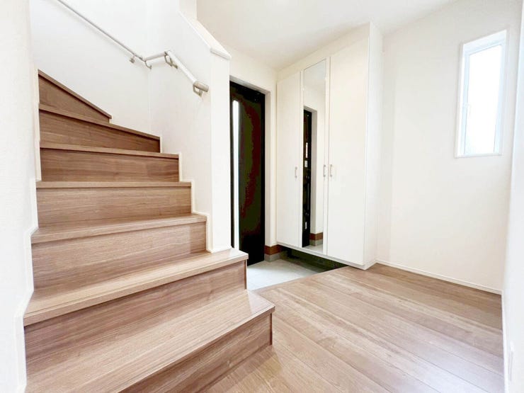 新築なら専門の当店へご相談おまかせください♪ほとんどのお客様がご来店いただいております。お気軽に♪
【閑静な住宅街】八幡東区竹下町の新築戸建て♪槻田小・中学校♪小学校まで徒歩10分圏内♪都市ガス♪