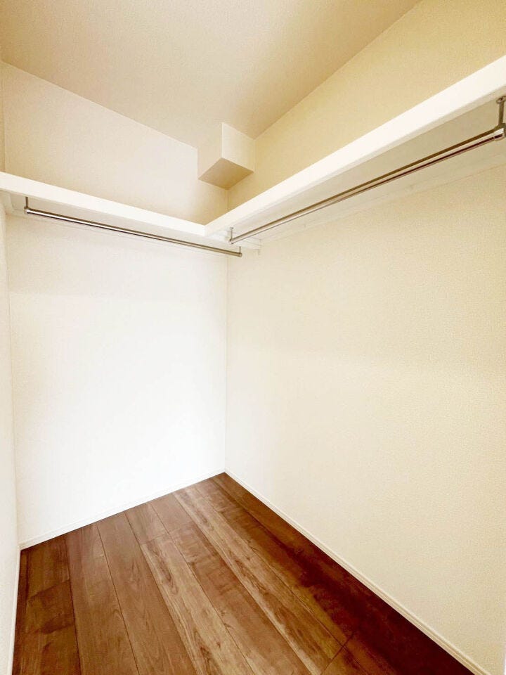 新築なら専門の当店へご相談おまかせください♪ほとんどのお客様がご来店いただいております。お気軽に♪
【閑静な住宅街】八幡東区竹下町の新築戸建て♪槻田小・中学校♪小学校まで徒歩10分圏内♪都市ガス♪