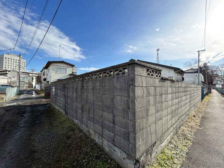 現地(2025年11月)撮影
◎建築条件無し◎
詳細は、ハウスドゥ 八戸下長までお気軽にお問い合わせくださいませ♪