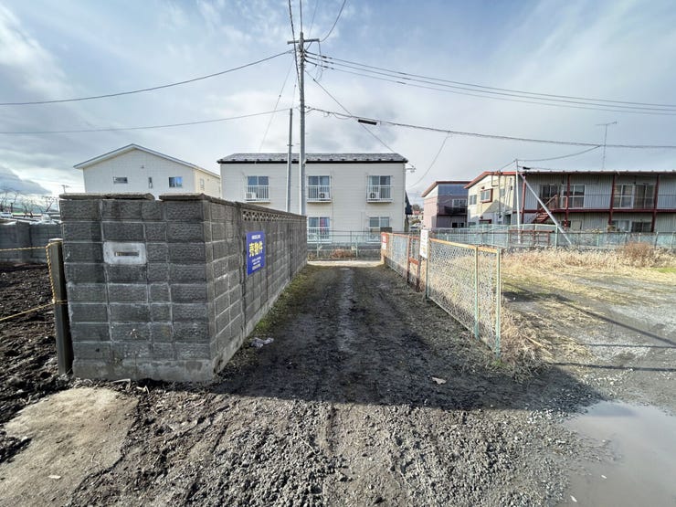 現地(2025年11月)撮影
◎建築条件無し◎
詳細は、ハウスドゥ 八戸下長までお気軽にお問い合わせくださいませ♪