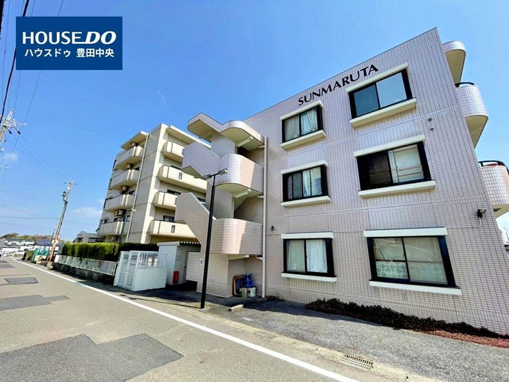 【外観】
◆見学予約受付中◆
現地をご覧いただき、周辺環境なども一緒に
ご確認いただけます!