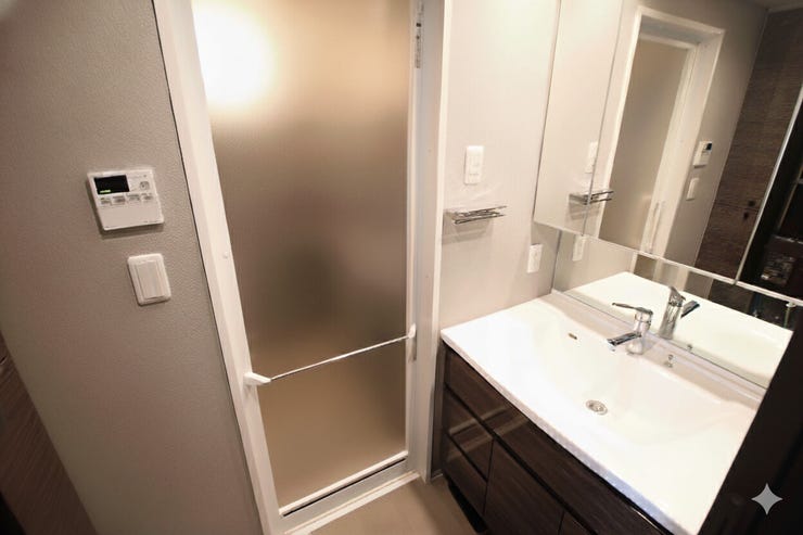 *洗面所*
※一部CG加工有
【ハウスドゥ 天白原フリーダイヤル】
0120-855-557