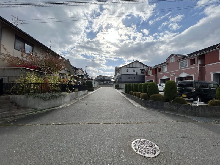 現地(2025年11月)撮影
◎建築条件無し◎
詳細は、ハウスドゥ 八戸市庁前までお気軽にお問い合わせください♪