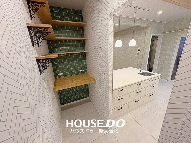 ■パントリーや食品庫としてお使いいただけるスペースです!