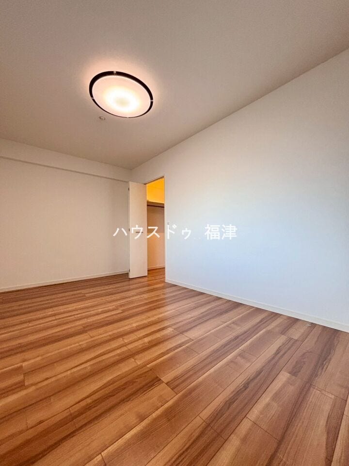《福岡市東区香椎照葉3丁目 中古マンション》
オーヴィジョン照葉アクアテラス