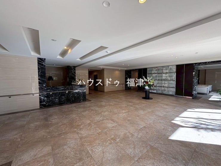 《福岡市東区香椎照葉3丁目 中古マンション》
オーヴィジョン照葉アクアテラス