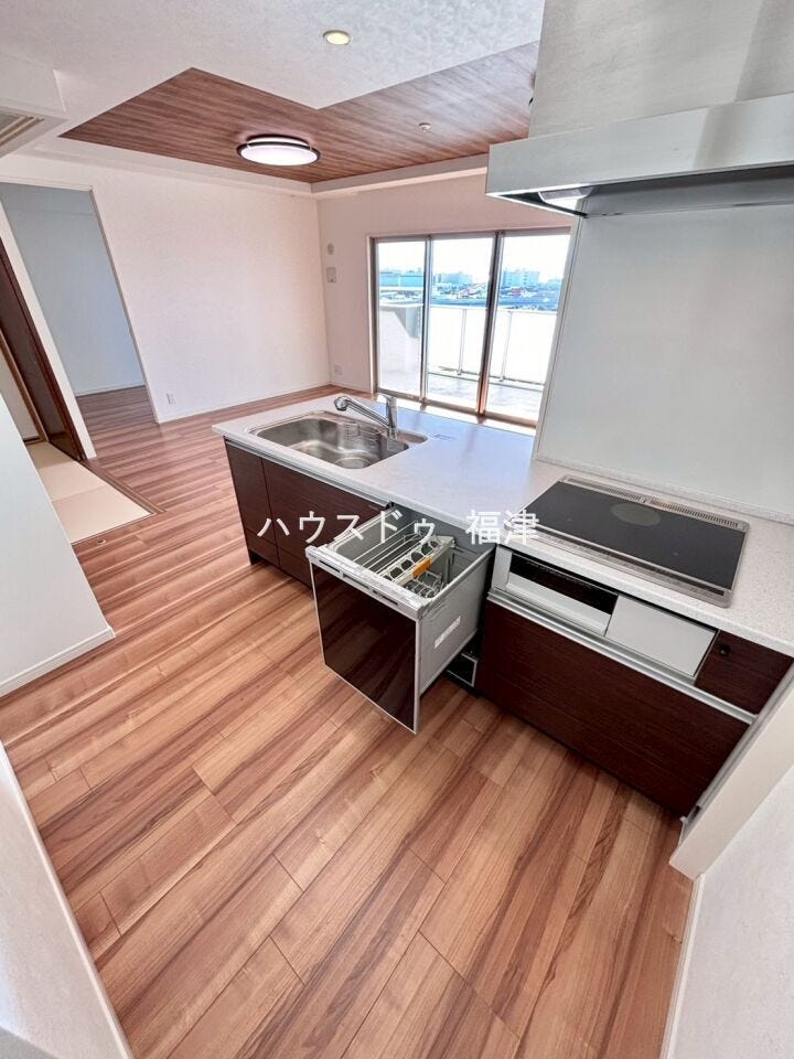 《福岡市東区香椎照葉3丁目 中古マンション》
オーヴィジョン照葉アクアテラス