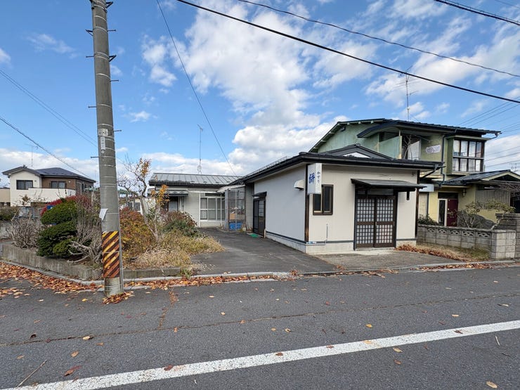 現地(2025年11月)撮影
◎建築条件無し◎
詳細は、ハウスドゥ 八戸田向までお気軽にお問い合わせくださいませ♪