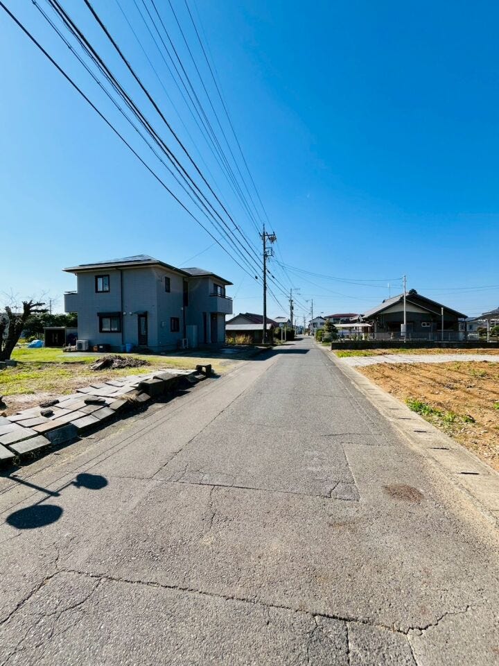 【夢のマイホーム購入、皆さん完成前に購入されています!】
後悔をしないためにもライバルの少ない完成前物件の検討をされてみてはいかがでしょうか?