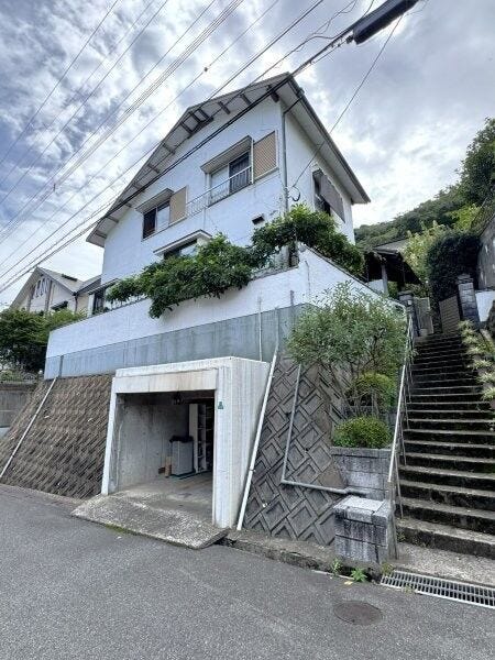 【外観】
富野台戸建て