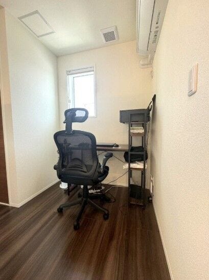 階段上がりたてのスペース