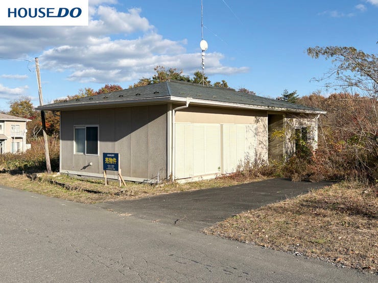 【外観】
現地(2025年11月)撮影
◎本日案内可能◎
詳細は、ハウスドゥ 八戸下長までお気軽にお問い合わせくださいませ♪