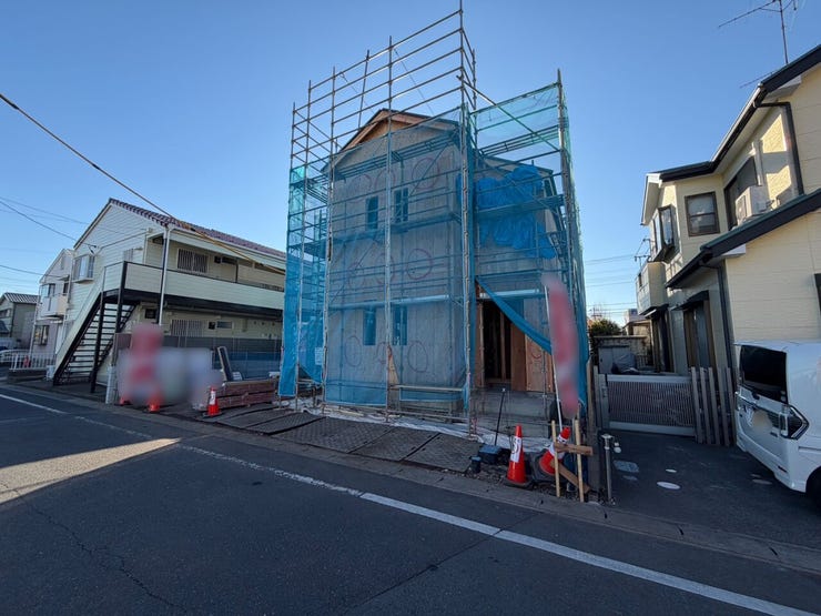 たっぷりの陽光と心地よい風が舞い込む住まいを想像させます♪