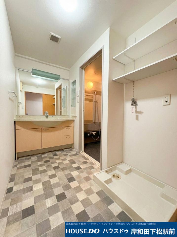 家族でワイワイ入るもよし。半身浴対応の浴槽で、1人でゆっくり疲れを癒やすのもよし。