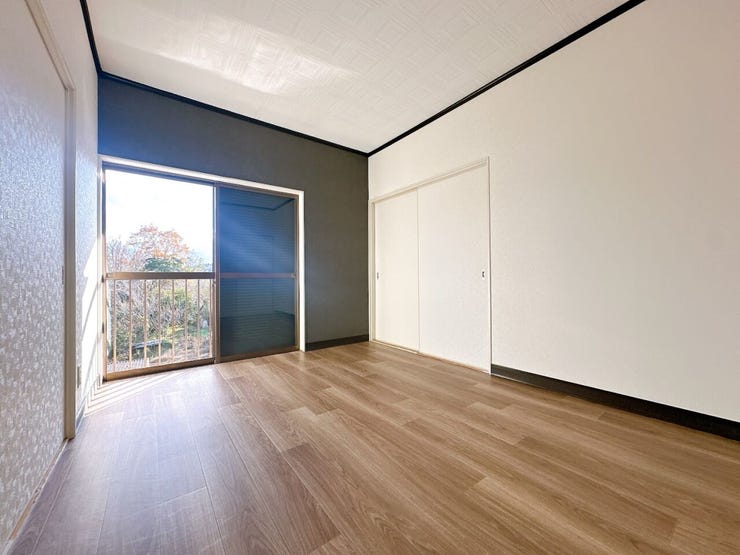 公園の多い地域です。お気に入りの家から足を少し伸ばして、お散歩などでゆったり過ごす時間も有意義です。