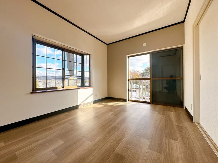 近隣にスーパーがあり生活環境の整った住宅街です。