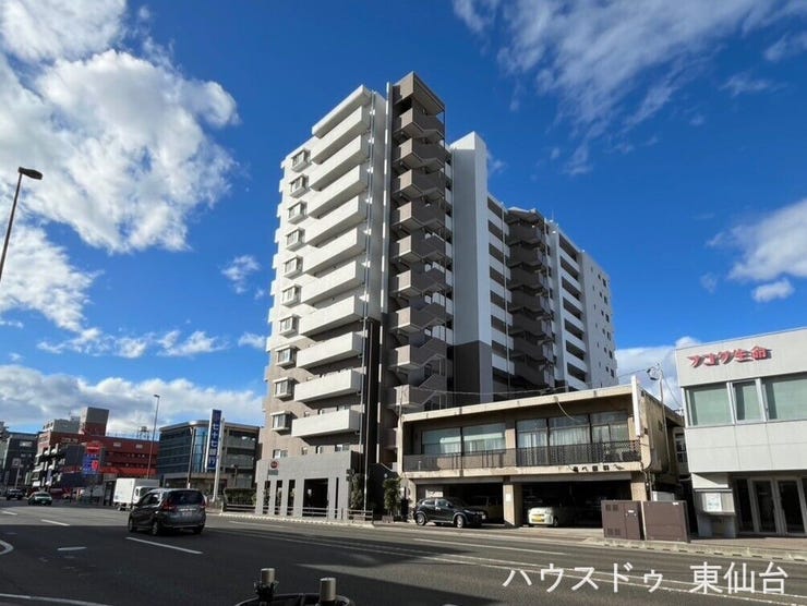 【外観】
2026年リノベーション完成予定!
ペットと一緒暮らせるマンション♪(2匹まで可)
JR仙石線【宮城野原駅】徒歩約8分の好立地物件♪