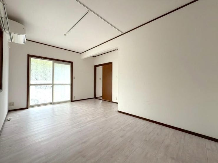 2階約9.7帖洋室◎