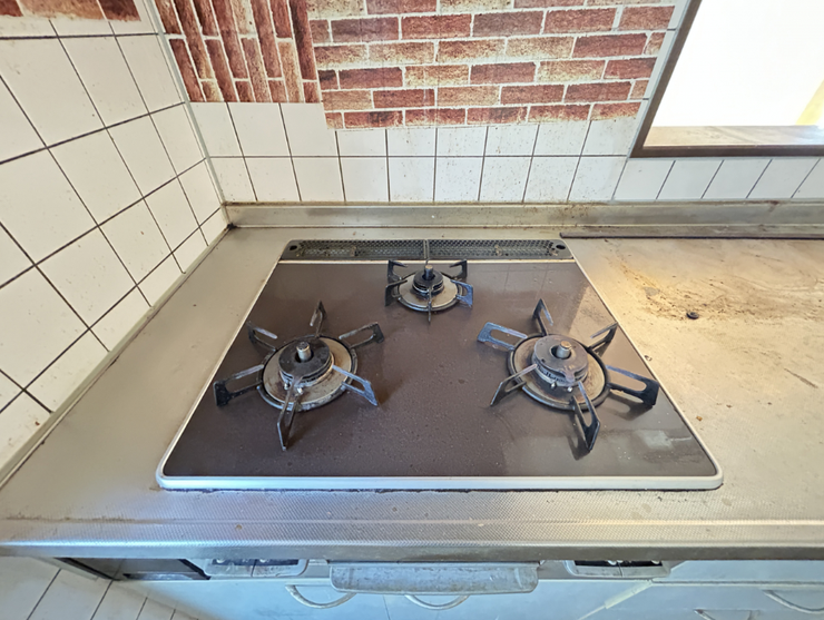 【リフォーム中】コンロの写真です。