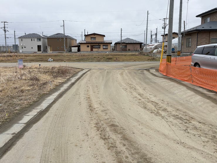 現地(2026年2月)撮影
◎建築条件付き◎
詳細は、ハウスドゥ 八戸下長までお気軽にお問い合わせくださいませ♪