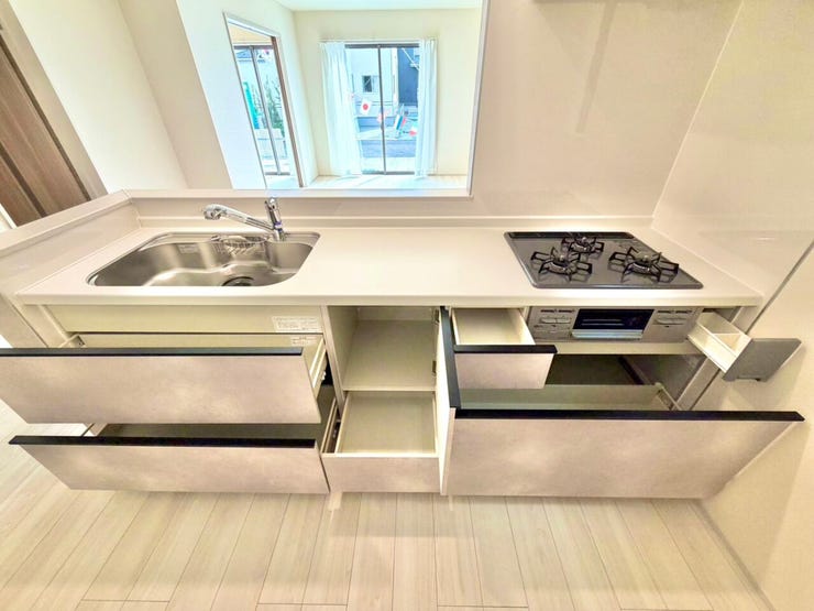 利便性の高いシステムキッチンです。