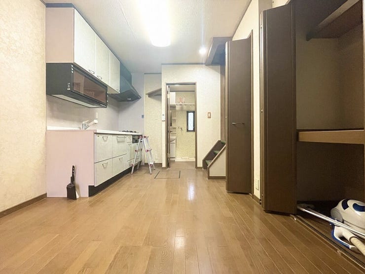 システムキッチン。都市ガスです。