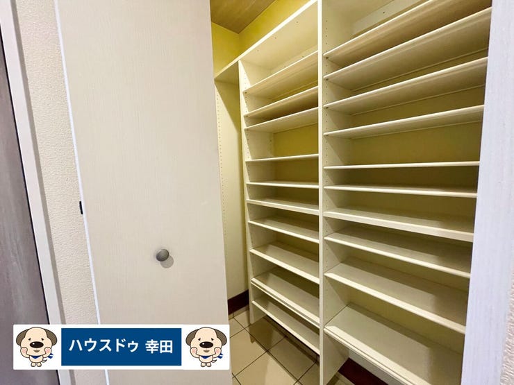 シューズクローゼット付きで、収納に困りません!