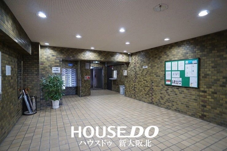 ■管理が行き届いているので、清潔感のあるキレイなエントランスになっています!
■毎日管理人の方が手入れしてくださっていますので、荒れることもなく、快適にお住まい頂けそうですね!