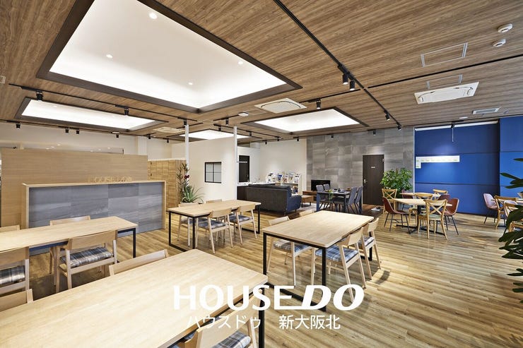 ■弊社は三国駅の目の前にある大型店舗です!
■広々としたカフェのような店舗ですので、お気軽にお越しください!