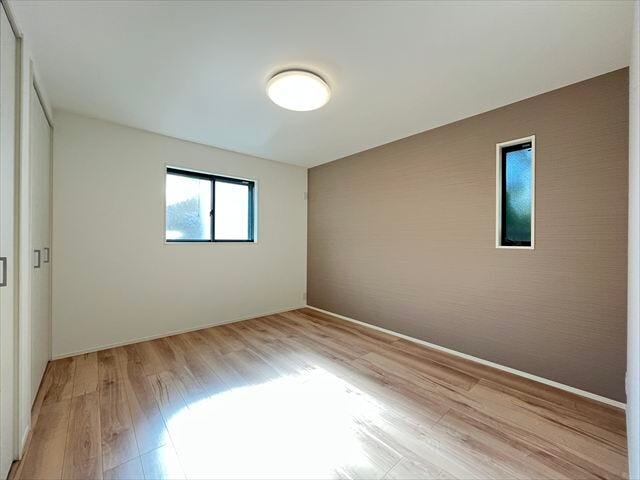 1階7帖洋室:
(2025年11月28日撮影)