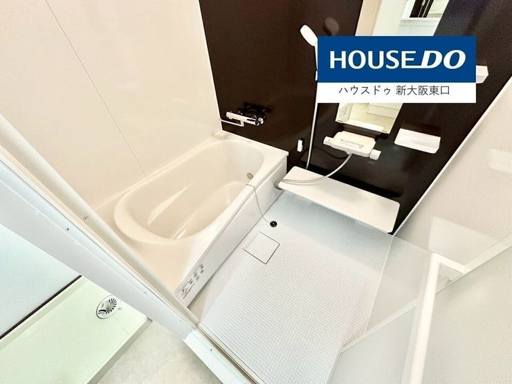 【新調】
最新型の浴槽に入れ替え済み。
浴室乾燥機、追い炊き機能付き